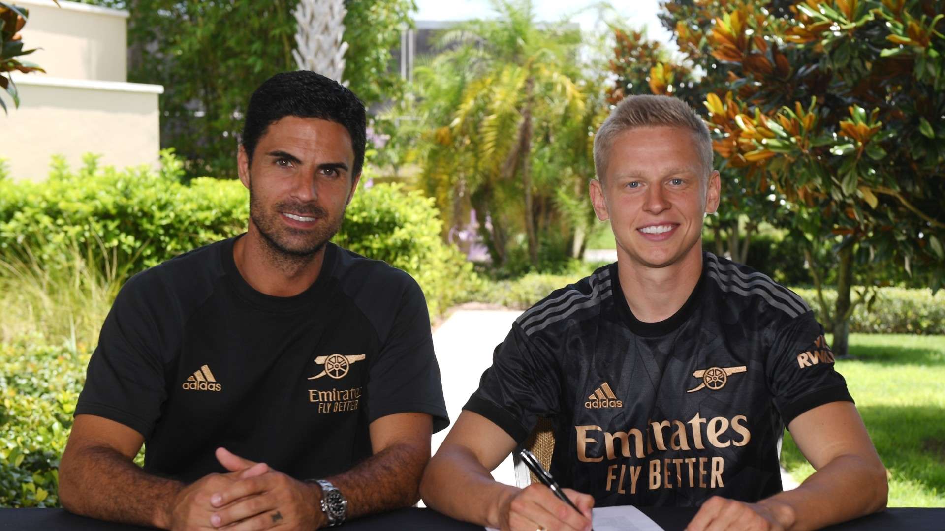 内人士敲响 内人士敲响