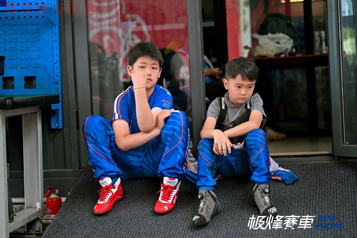 2018大众汽车青少年足球教练员及“希望之星”赴德之旅圆满结束 2018大众汽车青少年足球教练员及“希望之星”赴德之旅圆满结束